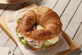 Croissant Atum Ovos
