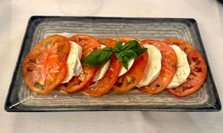 Caprese di bufala D.O.P e pomodori