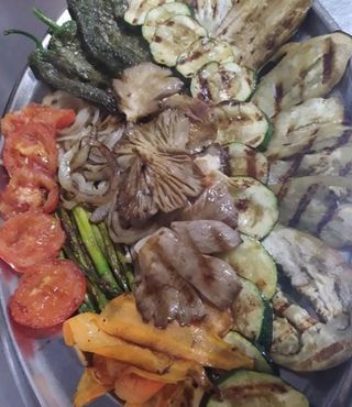 Parrillada de verduras variadas a la brasa 