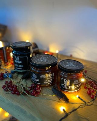 ვერველევი ატმის მურაბა ომბალოთი 410 გრ