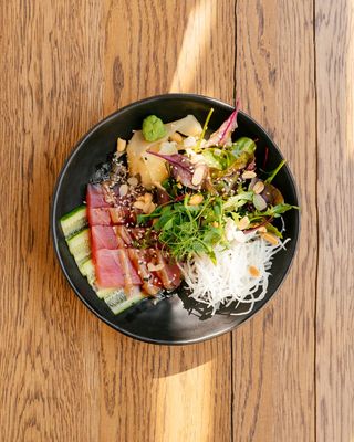 თინუსი/ SASHIMI TUNA