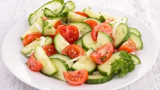 Салата Домати и Краставици