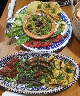 Plat Mokli Harja