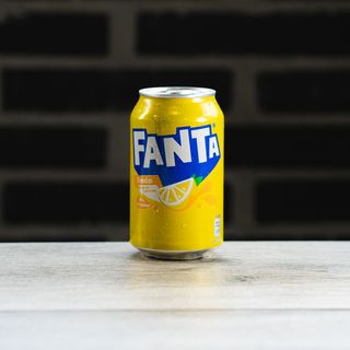 Fanta Limón 330ml