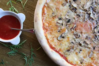 Pizza Funghi