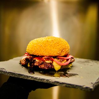 Golden Smash Burger: