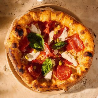 Pizza Il Fuoco Del Vesubio