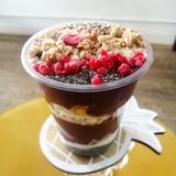 Rasberry obrok sa čia pudingom i grčkim jogurtom