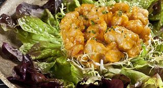 Tempura De Langostino Tigre De Huelva Y Cremosa Picante