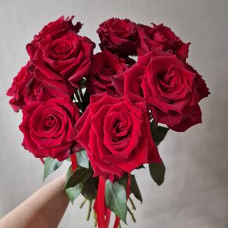 Buchet cu trandafiri ”Focul Iernii”