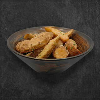 Cartofi wedges cu branza pecorino