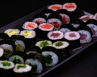 Norimaki sushi plato