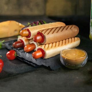 Французький хот-дог Баварський з сиром