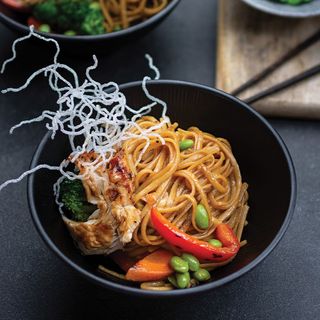 Chicken and vegetable wok