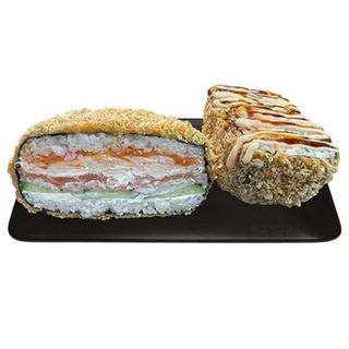  Sushi burger з лососем та сніжним крабом 400г.