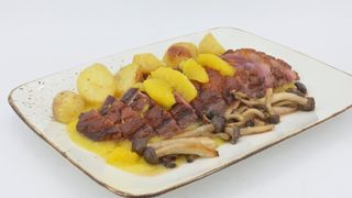 Pato Con Piña Natural