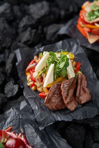 Теплый салат из телятины (290 гр.)