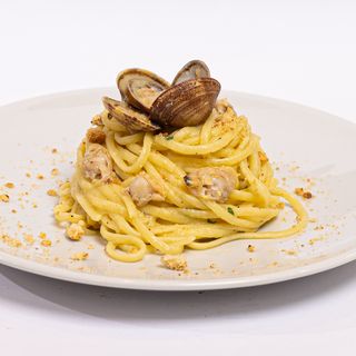 'A linguin' che vongol' mama eat