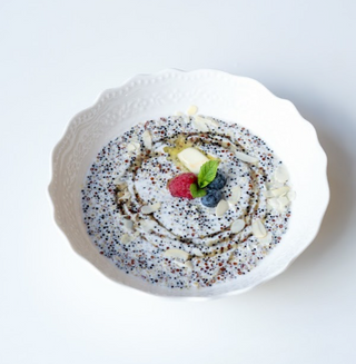 Каша из киноа на кокосовом молоке 