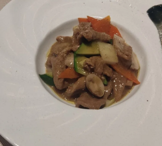 Manzo in salsa curry