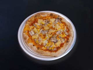 Піца Курочка ананас (545g)