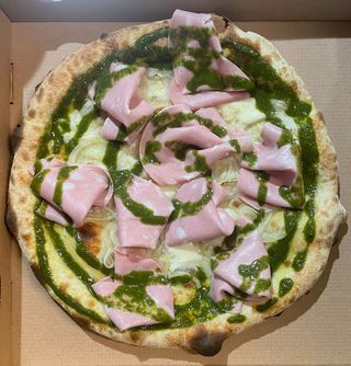 Pizza La Nuestra (Blanca) (33 cm.)