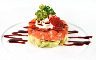 036 - Tartare salmon ritz