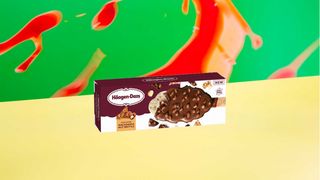 Bombon Macadamia Nut Brittle