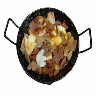 ración de huevos rotos completos