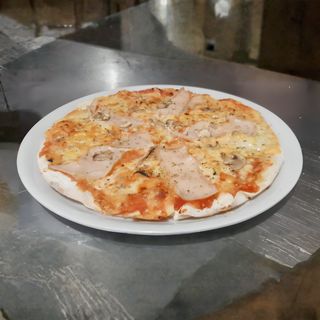 Pizza Capricciosa