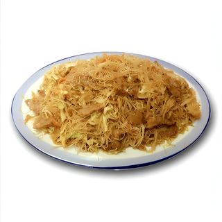 43.Ми Фен със свинско и зеленчуци (700г)