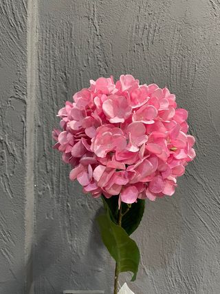 Komadno vještačko cvijeće