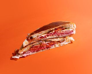 Sándwich El Q'Bano Brutal