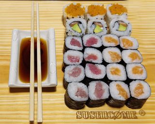 #1112 MAKI MISTO (22 PEÇAS)