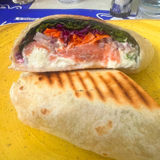 Wrap de Salmão Fumado