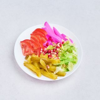 Sałatka  idealna przystawka do dań