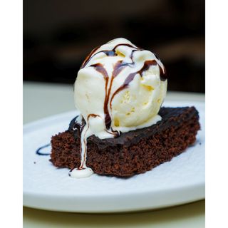 Brownie With Ice Cream