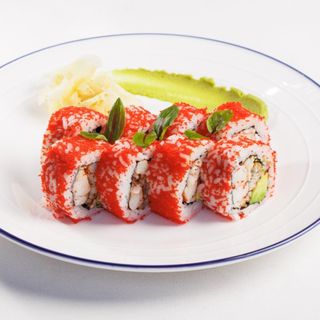 Каліфорнія з креветкою та вугрем