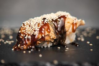 Нігірі Вугор