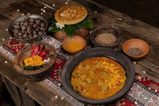 იახნი ქობულეთურად