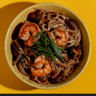 Удон с креветками 