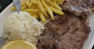 Costeleta de Porco Grelhada