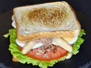 Sándwich 5 (Vegetal) + patatas fritas 