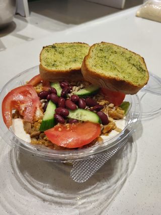 Sałatka z kurczakiem