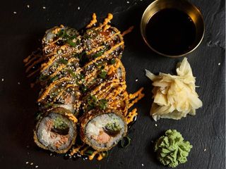 Tempura z pieczonym łososiem (450g)