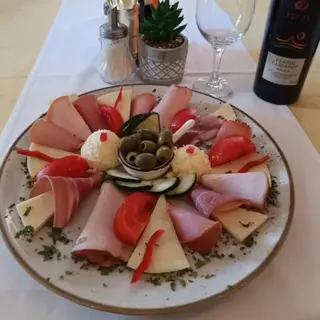 Crnogorska zakuska 400gr