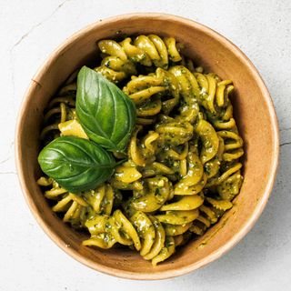 Fusilloni al pesto