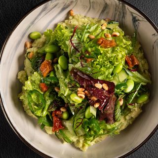 Зелений салат з авокадо (185г)