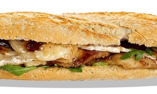 Bocata Pollo Arándanos Oporto (Pollo,Queso,Salsa Arandanos, Rúcula,Mostaza)