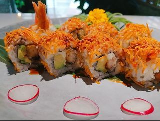 132. Sakai roll de langostino (8 pzs.)